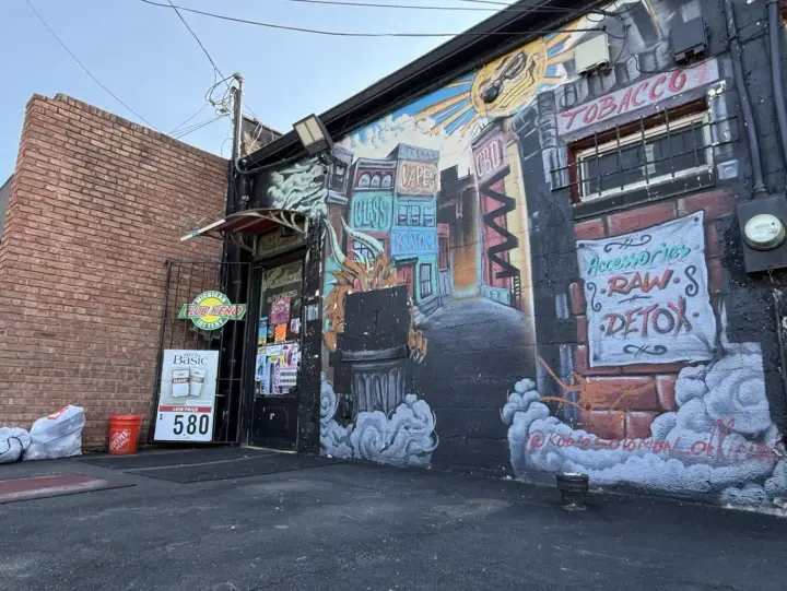 Graffiti mural wall and entrance at Smoker's Alley on Gratiot Ave, Roseville, MI